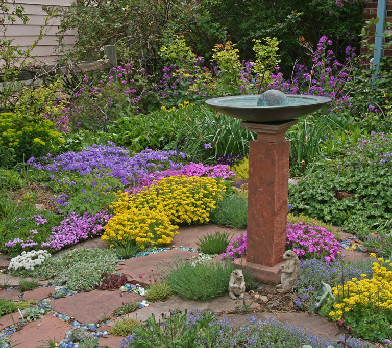 Birdbath garden